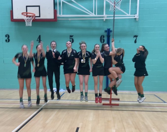 Well done to both the year 9 teams in the Leeds tournament today, even better that we won gold 🏅Well played girls 👏🏻🖤💚