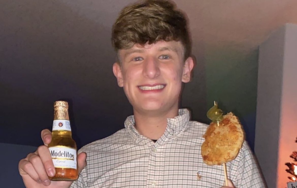 SWITCHBLADEDAVE's tweet photo. SXSW

TONIGHT 10:15-11 PM

ROUND TWO WITH MY BROTHER @m4rtiniofficial 

BL4DE SET

SHOUT OUT BAKED UP

LETS GET IT https://t.co/Tjm85vRKOb