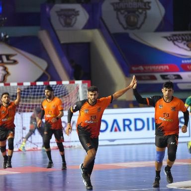 ironmenmh's tweet photo. In handball, victory is sweetest when it's achieved through hard work, sacrifice, and a never-give-up attitude. https://t.co/H9BsR7JXeu