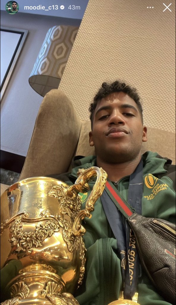The 2023 Young Player of the Year for the best U23 player is Canan Moodie! 🏆🇿🇦

#SARugbyAwards