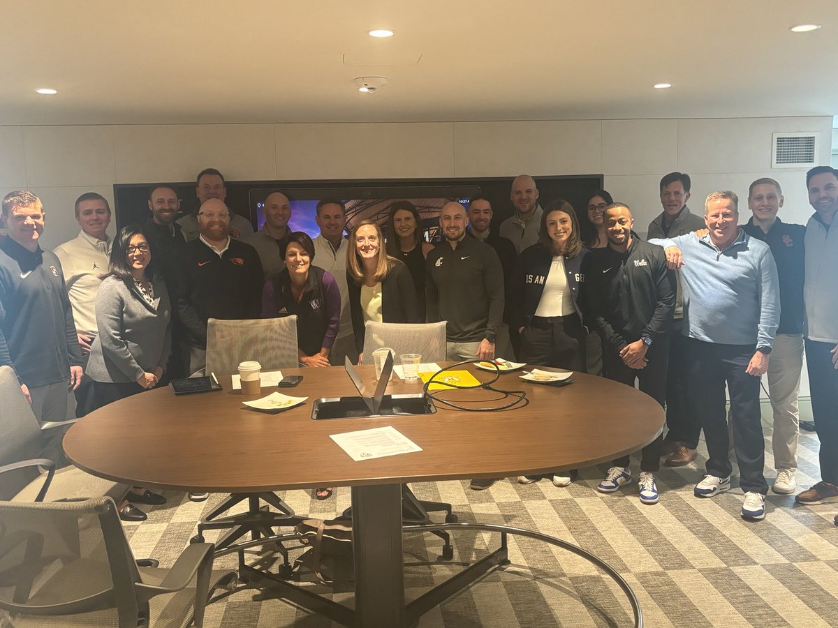 Mitch_Straub tweet media