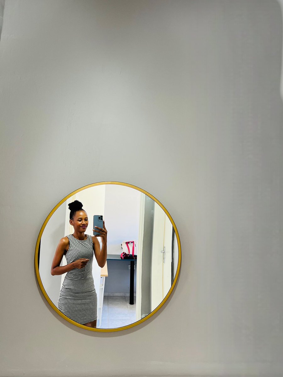 Tjaka ya Shaka tweet media