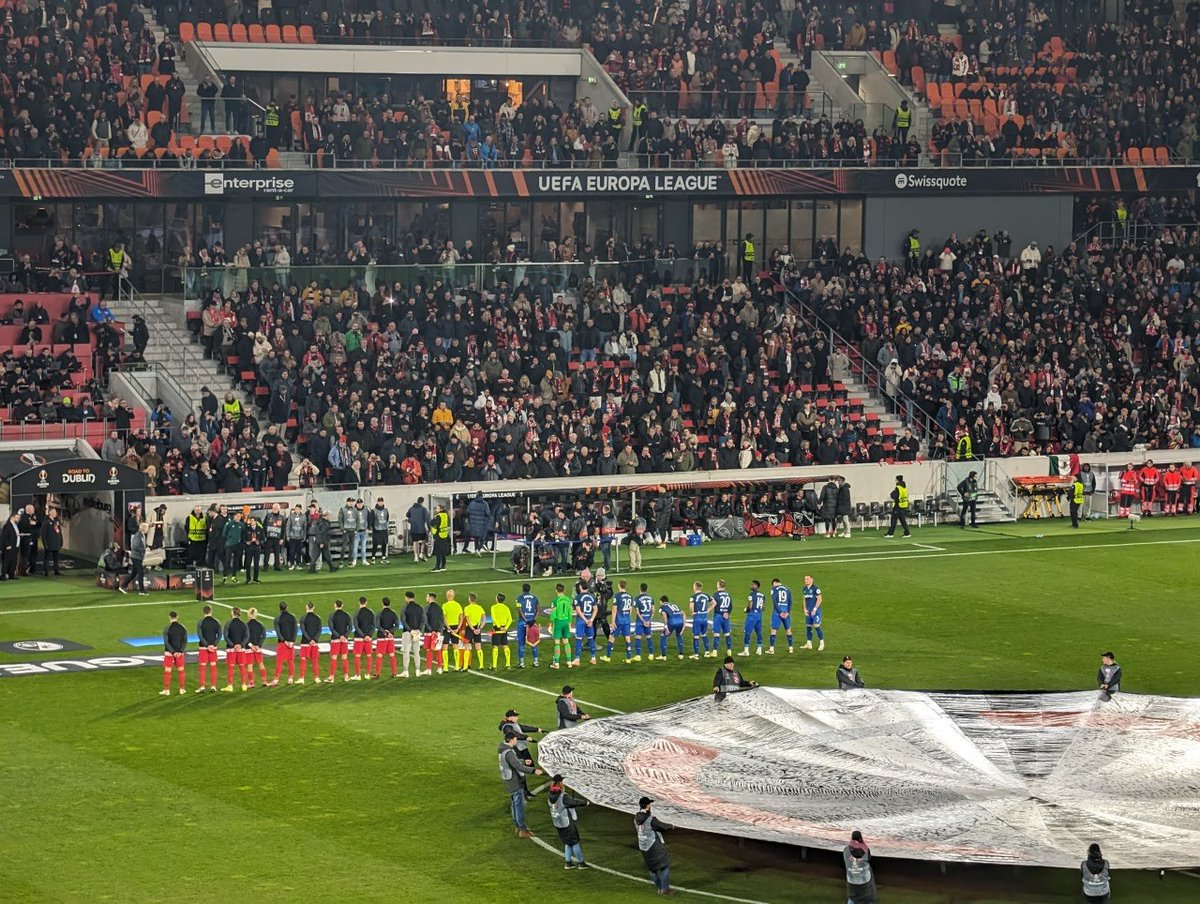 Schorsch92's tweet photo. Auf geht's @scfreiburg kämpfen und siegen #WHUSCF #nurderSCF #GInternational @EuropaLeague https://t.co/bZZd4T56nw