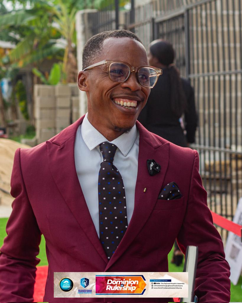 refinedcitizens's tweet photo. Your mindset is your victory, and fear is a product of inferiority. The believer is not a slave to fear any more.
Welcome to Church❤️
#TREPA #TransformSummit #DominionAndRulership
#14thAnniversary
#Thursday #14thMarch2024 #DAY2 https://t.co/1BXnfRcOJ5