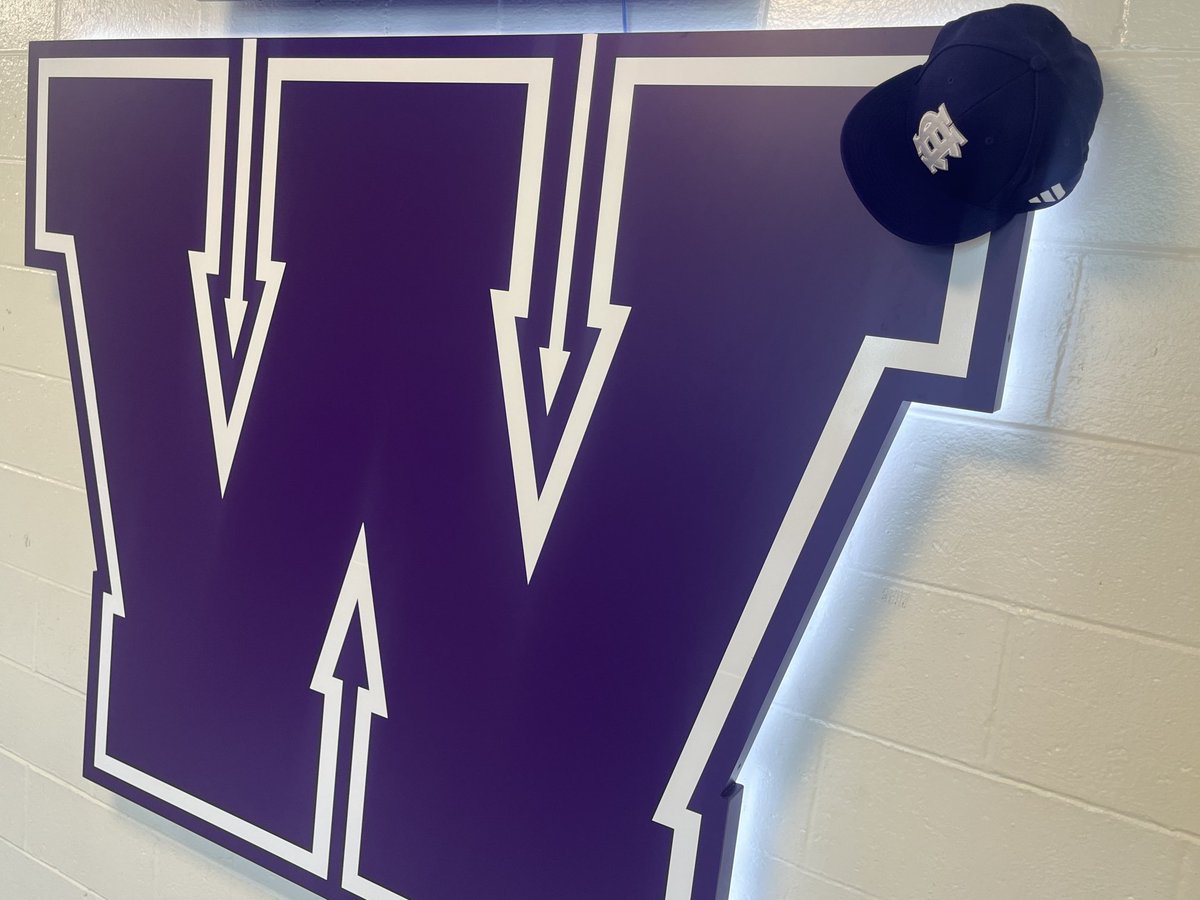 CHW_Baseball's tweet photo. Tradition Never Graduates…
#NewLids https://t.co/tWB3rhGzis