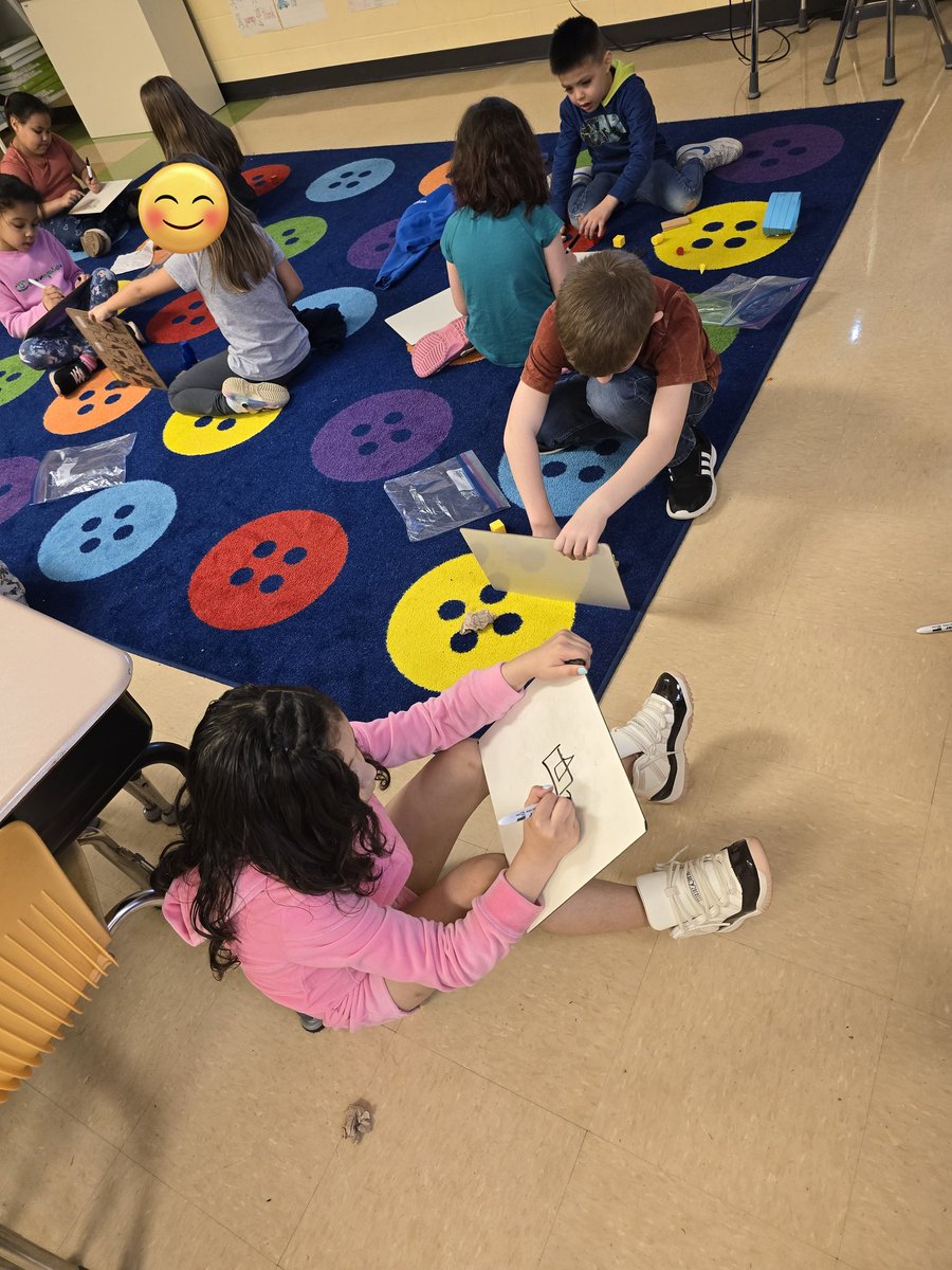 Ms_Gilbert21's tweet photo. We are working hard, composing 3D shapes and following directions. I love it when we are able to get creative in our Engage NY lessons!

@MrsDShadrach #BigBlueOnTheMove https://t.co/yJWR6SH2o6