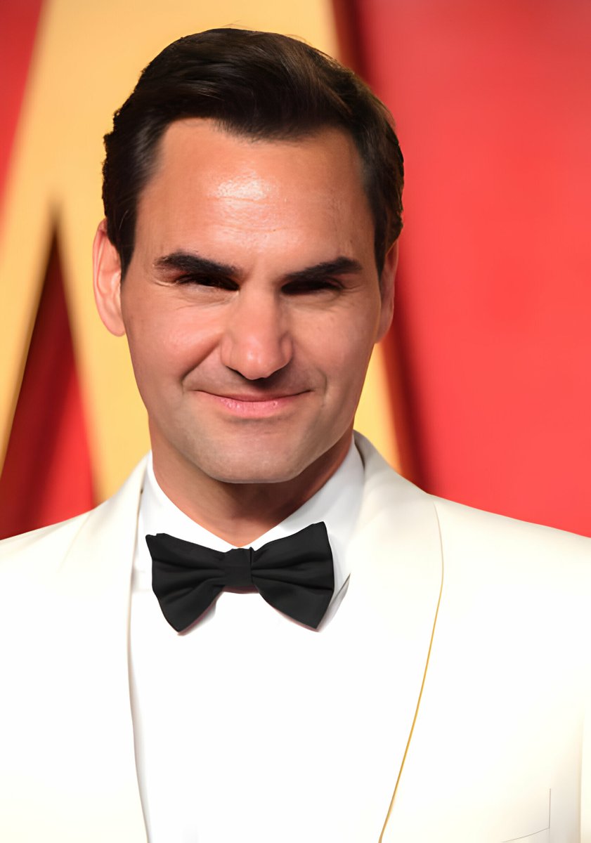 Tiempodetenis1's tweet photo. Roger Federer habló de TODO en una entrevista con GQ Sports:

EL RETIRO

- "Me siento realmente aliviado de estar retirado, si eso tiene algún sentido. Los últimos años han sido difíciles con mi rodilla. Podías sentir que el final se acercaba. Entonces, cuando todo está dicho y hecho y estás oficialmente retirado, respiras profundamente y dices: Wow, está bien, eso estuvo bien".

- "Sí, fue muy emotivo. Algo que siempre ha estado contigo se ha ido para siempre, y no puedes recuperarlo por mucho que lo desees. El tren ha abandonado la estación. Y eso está bien, y quiero que sea así, pero, por supuesto, no puedes simplemente pasar de un día para otro y decir: Está bien, no hay problema, eso es fácil".

- "El tenis era mi identidad, pero no era lo que hacía todos los días. Quiero decir, en su mayor parte, soy más un padre, un esposo y un hijo. Ser tenista era mi hobby y luego se convirtió en mi trabajo. Pero siempre traté de no identificarme únicamente como tenista. Y creo que esa mentalidad de todos modos ha sido una de mis fortalezas a lo largo de mi carrera. Sabía que si el tenis termina mañana, lo que puede suceder con un accidente o lo que sea, tienes que poder vivir contigo mismo sin el juego".

SU DOCUMENTAL

- "Esto era algo que no quería hacer. Es como escribir un libro. No quería escribir un libro. Simplemente no estaba listo para escribir mi historia. Entonces esa nunca fue una idea. Luego, cuando se acercaba el final, y una vez definida la Laver Cup, la pregunta fue: Bueno, ¿queremos tener algo documentado? Quizás más para mi propia historia, para mis propios hijos, para mis amigos, mis entrenadores y mi equipo. El otro día vi una proyección y fue muy dura. Lloré como seis veces".

EL TENIS

"No lo extraño. Recibo mucho esa pregunta y realmente no lo hago. Me siento realmente en paz. Creo que también es porque sé que mi rodilla, mi cuerpo y mi mente no me permiten estar ahí fuera. Probé todo lo que tenía. Y estoy tan en paz. Me encanta ir a jugar tenis cuando juego con mis hijos. Acabo de reservar una cancha con mi esposa por primera vez en mi vida. Me encanta jugar tenis y siempre pensé: ¿Cómo será ese momento cuando me retire y vuelva a una cancha de tenis? ¿A quién le importa si fallo un golpe de derecha? ¿A quién le importa si está mejorando o no?".

NADAL Y DJOKOVIC

- "Obviamente sé cuando están en la final o cuando Rafa regresa o cuando Novak rompe otro récord. Está todo bien, pero no dejaré mi agenda a un lado para mirar un partido en particular. Pero obviamente lo he seguido y me encanta ver eso, especialmente Novak ha ido viento en popa. Sigue adelante. Y Rafa, obviamente, me sentí triste por él porque no ha podido jugar tanto o nada como quería hacer. Espero que pueda hacer lo que quiera en el verano, porque aunque tengo un buen presentimiento hacia él y todavía tengo muchas esperanzas de que pueda hacer lo que quiera en el verano".

EL REVÉS A UNA MANO

- "No me gusta que no haya ninguno en el Top 10. Eso lo sentí personal. Pero al mismo tiempo (Sampras, Rod Laver, a mí) nos hace especiales también el hecho de que hayamos llevado la antorcha, o la bandera o lo que sea. Por eso me encanta ver jugadores con jugadas con una sola mano como Wawrinka, Gasquet y Tsitsipas.  Thiem tiene uno maravilloso. Dimitrov, buen amigo".

WIMBLEDON 2008

- "Cuando perdí ante Rafa fue un momento muy particular porque obviamente quedé devastado después de ese partido. Pero luego vine a Estados Unidos  y la gente todavía hablaba de eso como: ¨Así que verte en el lado perdedor fue realmente diferente y especial¨".

- "Y creo que el lado más humano empezó a salir probablemente porque justo cuando pierdes, la gente puede identificarse un poco más porque todos perdemos en la vida, y antes de eso estuve ganando durante mucho tiempo. Luego, por supuesto, nacieron los niños, luego te conviertes en padre y creo que entonces es aún más identificable. Y luego, como dijiste, creo que la gente empezó a conocerme realmente porque había estado de gira durante tanto tiempo. Así que creo que es por eso que tuve mucho apoyo emocional de muchos fans hacia mí".

La entrevista completa no tiene desperdicio: https://t.co/19WkI6cs9U