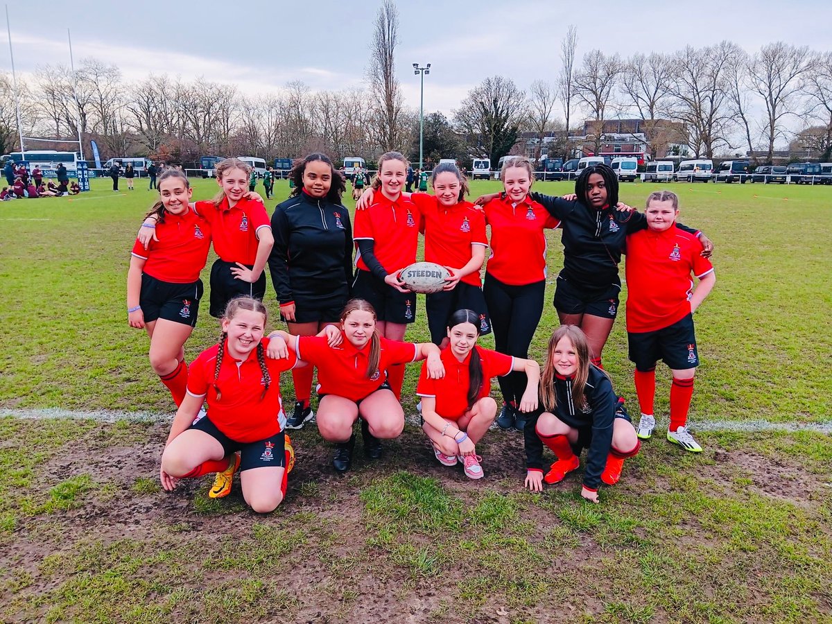 _ICAcademy1's tweet photo. Today was an incredible day for our Y7 girls! They were excited to be participating in the Touch to Twickenham initiative in London. 
Our girls had the unforgettable experience of stepping onto the pitch themselves! What a day filled with unforgettable memories! 🏈🏴 https://t.co/ohLNG3SfkR