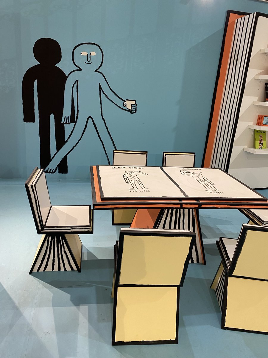 Loving this temporary book-themed installation at The Bon Marché in Paris. Drawings Jean Jullien. And yes, you can sit in the chairs.