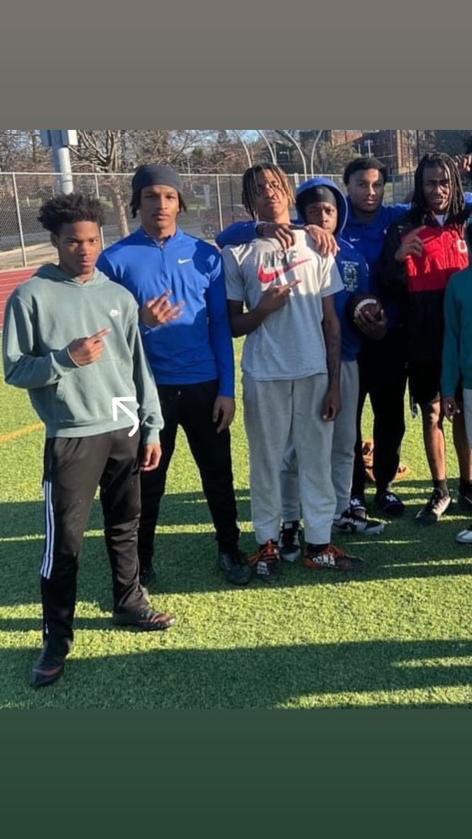 ShaneSanderss27's tweet photo. Thankful to have gained  a lot of knowledge and get work in with @NicholsT24 &amp; @Jr2Maine 🌟 “be a sponge” https://t.co/nAAQol9sod
