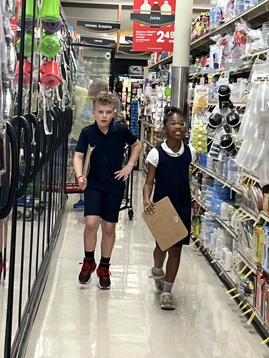 What’s for dinner? Fourth graders estimated the cost of dinner for taco night and then went on a walking trip to Safeway to figure out the actual cost. @ACPSMath @ACPSk12