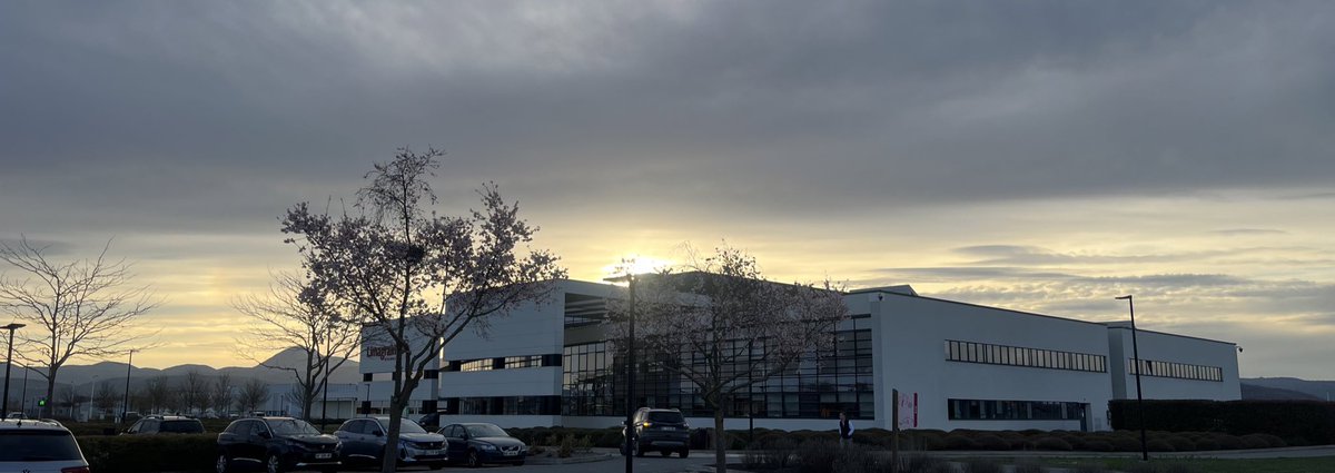 Cette odeur de 🍞 en sortant du travail ce soir 😊, dommage qu’on ne puisse pas la partager… Magie de @limagrain et de son usine #Jacquet juste à côté… #filière #blé