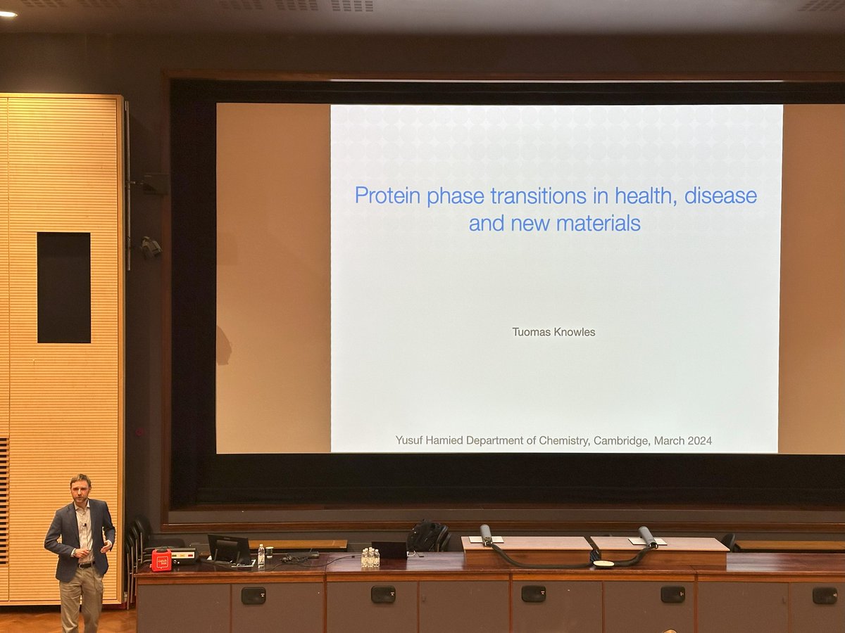 KnowlesLab Cambridge (@knowleslabcamb) on Twitter photo Tuomas gives his inaugural talk as he takes on the position of a 1920 Professor in Physical Chemistry. Congratulations! <a href="/ChemCambridge/">Cambridge Chemistry</a> Tuomas gives his inaugural talk as he takes on the position of a 1920 Professor in Physical Chemistry. Congratulations! <a href="/ChemCambridge/">Cambridge Chemistry</a>