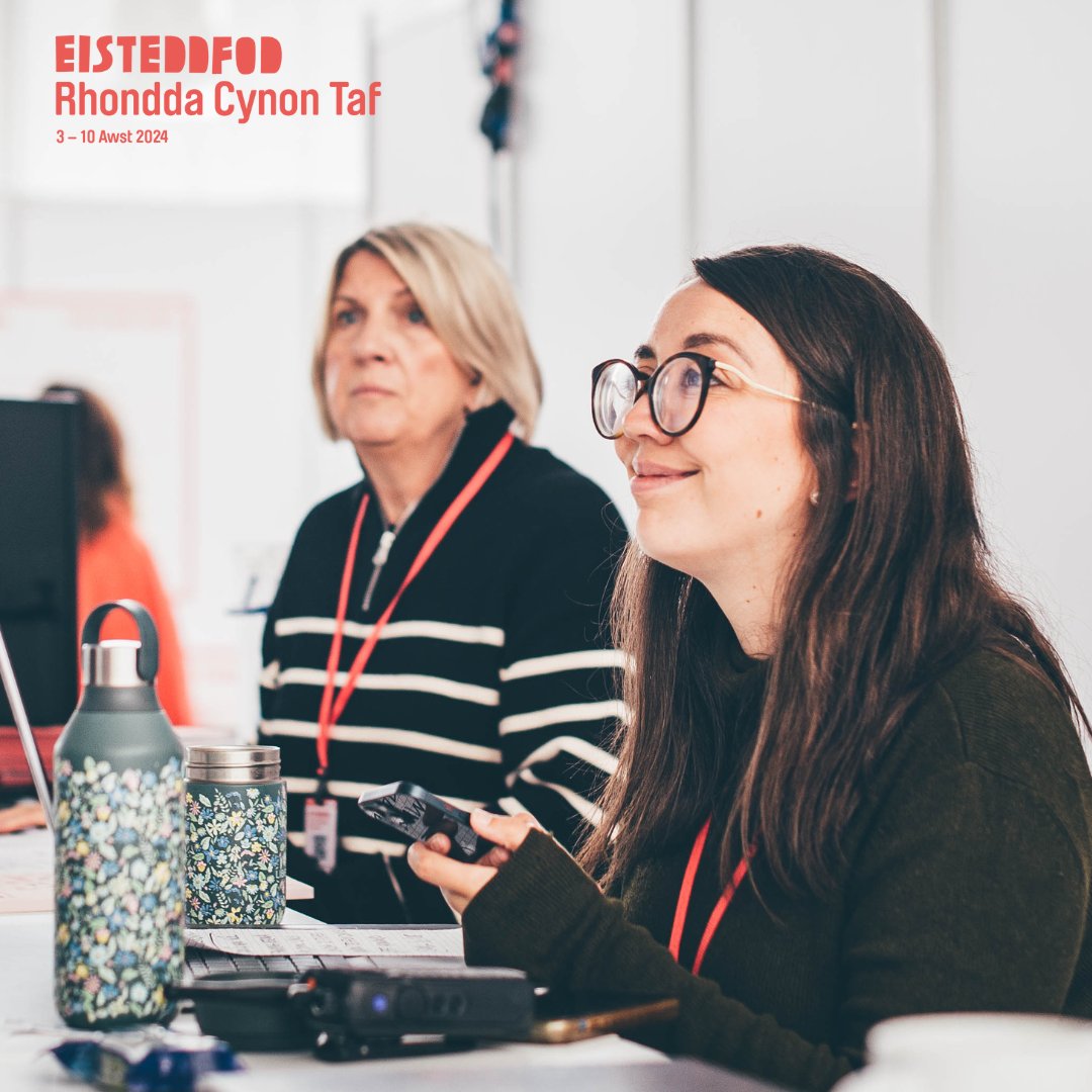 📣 We're looking for enthusiastic individuals to join our team, working part time on the Maes in Pontypridd More info on our website: eisteddfod.wales/part-time-work…
