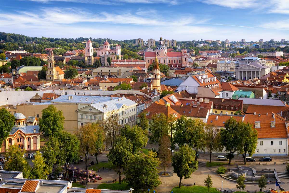 icelollyholiday's tweet photo. Cheap city breaks in Europe 👀

From Krakow to Tallinn, get more for your money on your next holiday in these great value city break destinations! 

FIND OUT WHERE 👉 https://t.co/3eKgJXu24M https://t.co/wc4wIfvEgx