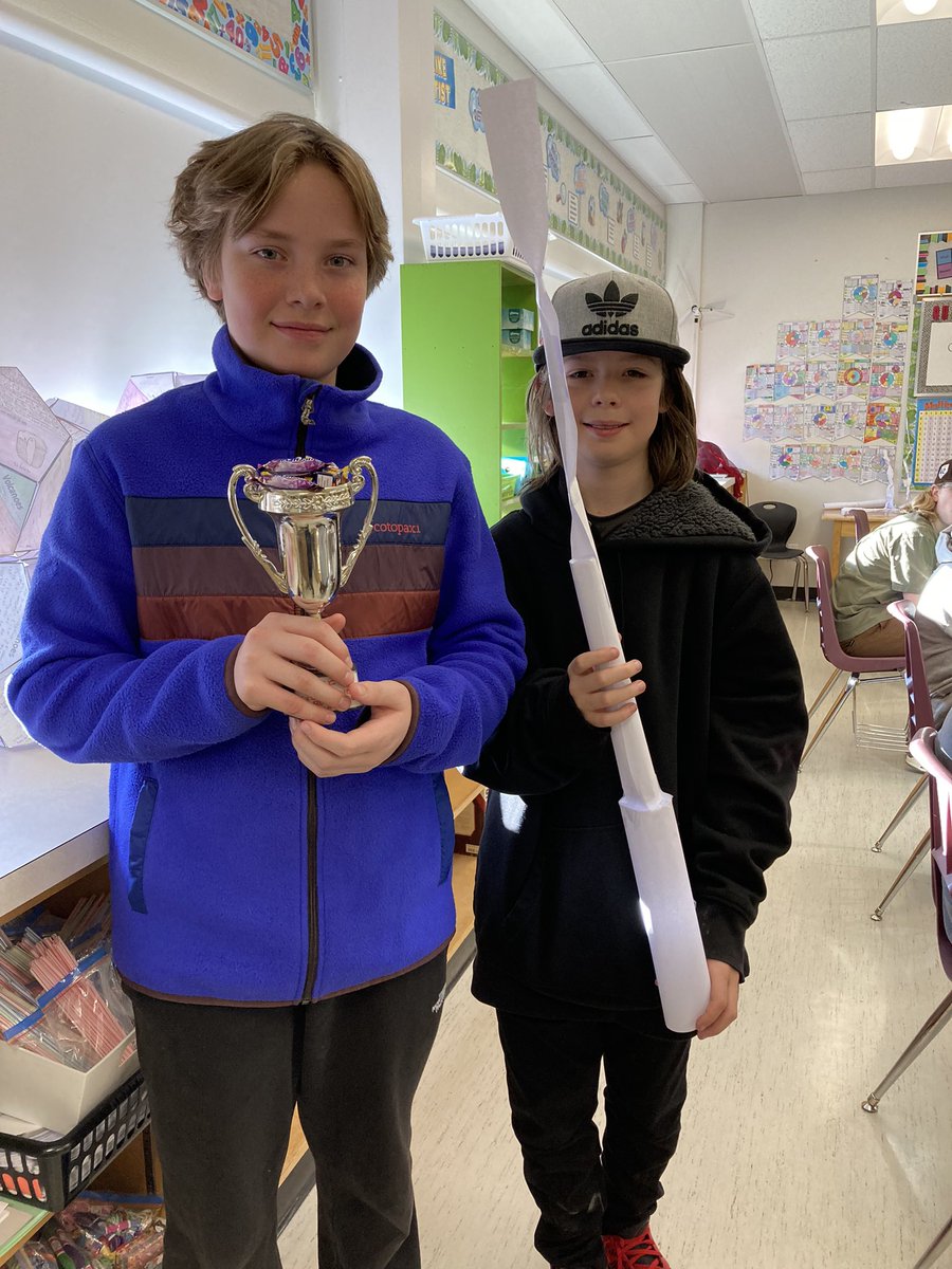 GPMS_7E7F's tweet photo. Congratulations to our paper tower building challenge winners from 7E and 7F! Great job teams! https://t.co/4htYJ3QQEW