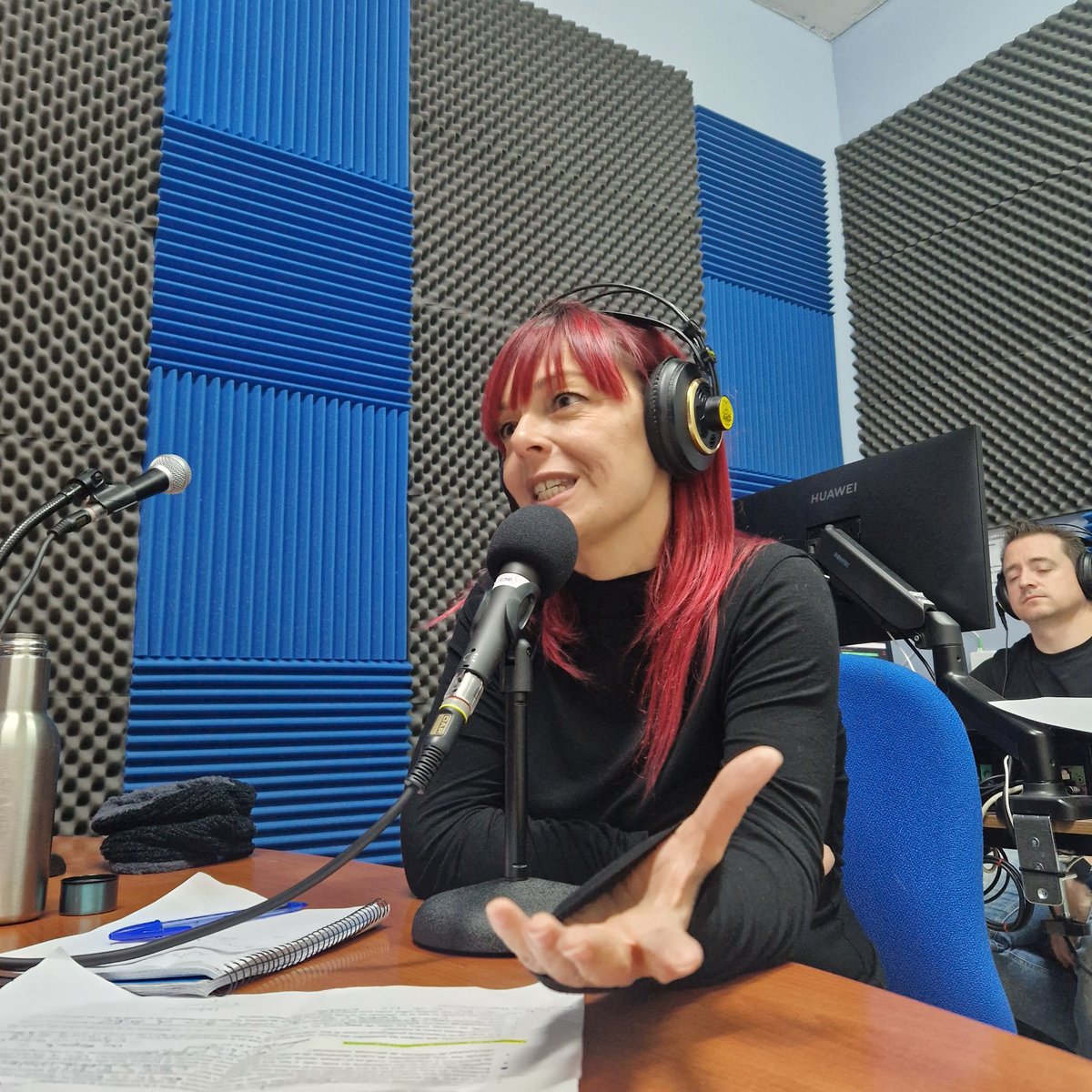 TRABAJO SOCIAL Y VOLUNTARIADO
¡Que bien lo pasamos ayer con <a href="/SolMblanco/">Sol</a> en nuestra charla sobre el Voluntariado y nuestra profesión en la actualidad! En <a href="/radio_el_candil/">Radio El Candil</a>