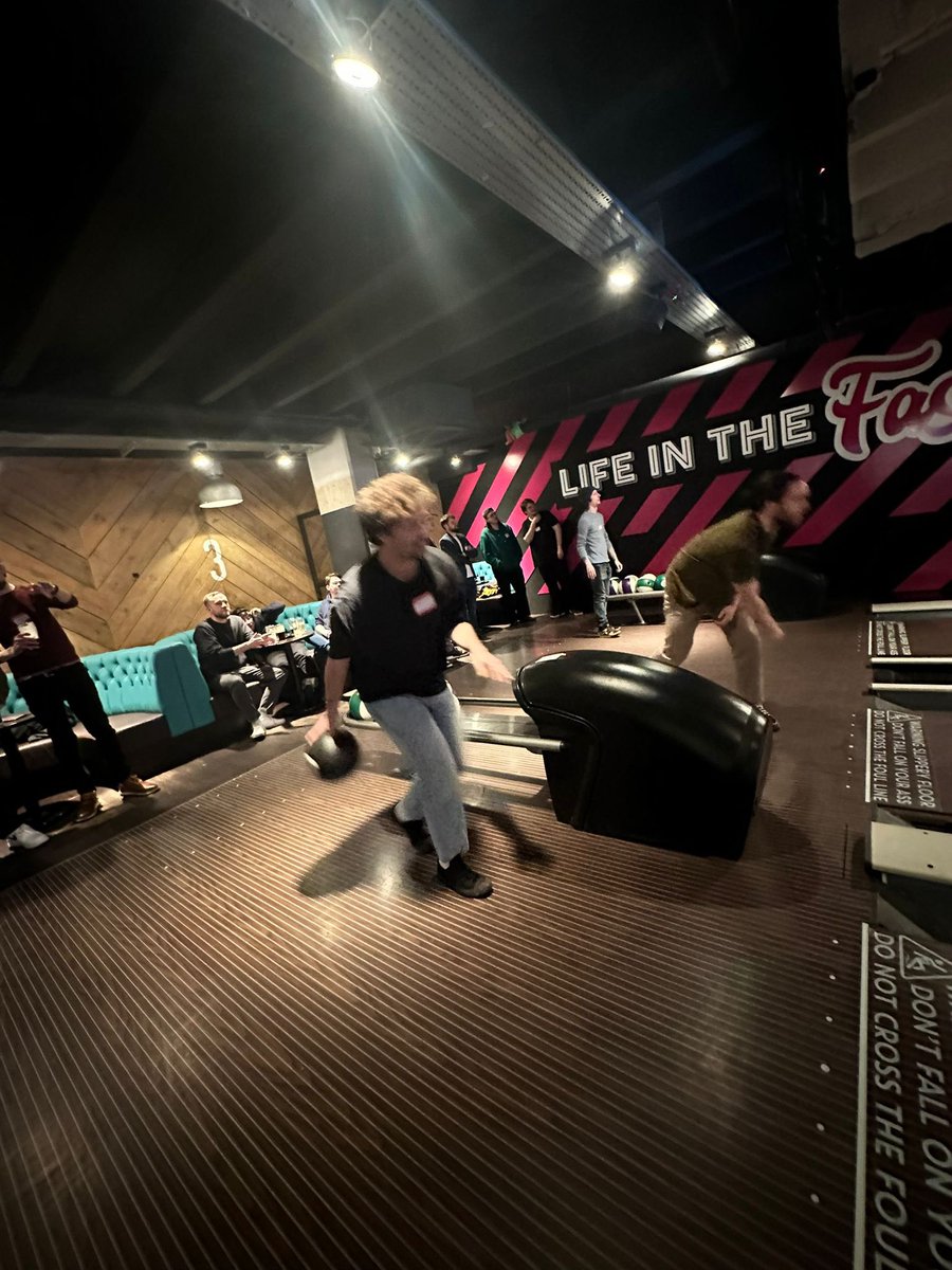 refreshteesside's tweet photo. #RFTees in full swing ๐๐ผ
For everyone askingโฆ. Foodโs here in half an hour! ๐ https://t.co/rwt4Nue7TF