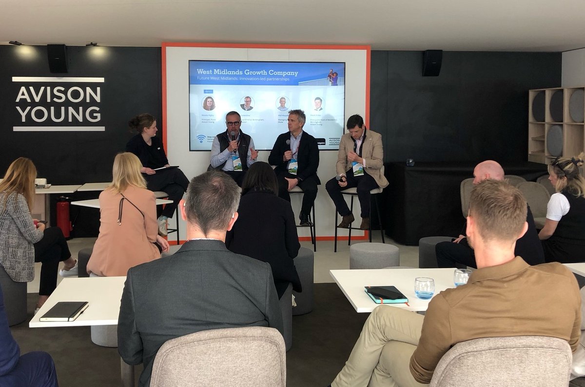 Day three at MIPIM @PhilMayall_Muse joined @BW_SciTech @WolvesCouncil & @AYUKViews to discuss how to leverage public-private-academic #partnerships & maximise opportunities such as the #WestMidlandsInvestmentZone to attract #investment, create jobs and drive #regeneration.