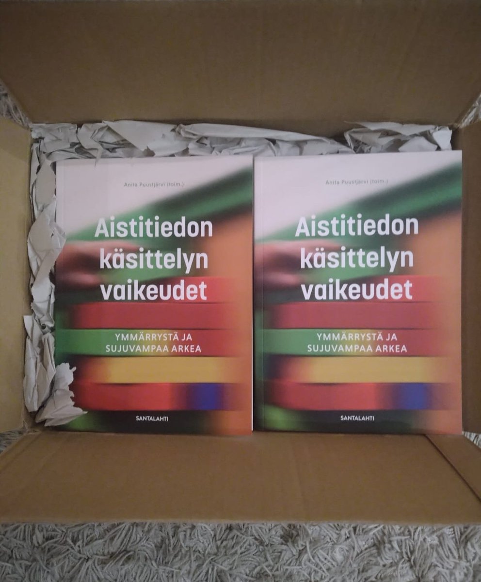 AnuKippola's tweet photo. Tekijäkappaleet saapuneet.
Aistitiedon käsittelyn vaikeudet - Ymmärrystä ja sujuvampaa arkea

Yhteistyössä A. Puustjärvi, @katjakjussila, @NinaSajaniemi, P. Danner ja U. Niutanen.
Kiitos #SantalahtiKustannus

#toimintakyky #neuropsykiatria #neurokirjo #neurokehitys #kuntoutus https://t.co/v8BgpU1d2B