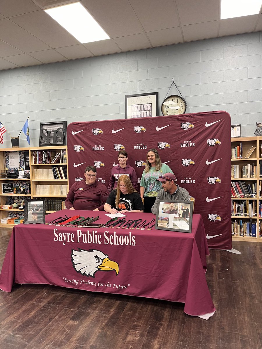Great day for two outstanding kids. Signed their track scholarships to East Central State.#sayrehsok,⁦<a href="/OSSAAOnline/">OSSAA</a>⁩