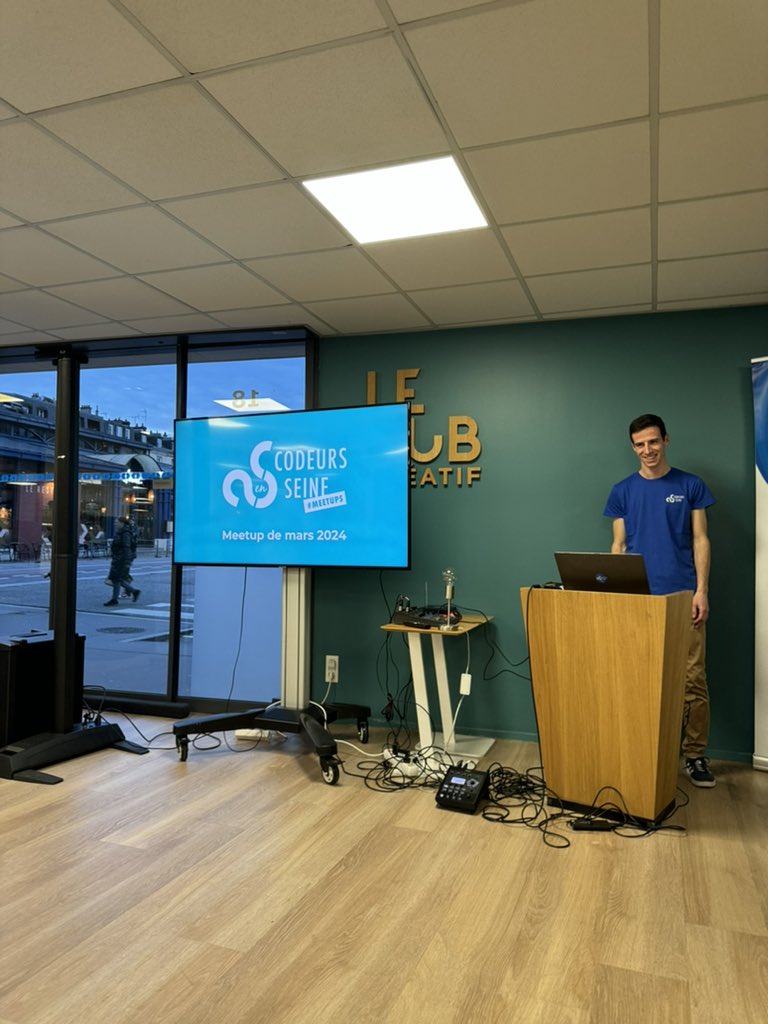 Soruk's tweet image. Et ça commence le #MUG de @codeursenseine  sur le sujet de #ia #copilot par les speakers de @SQLI_FR