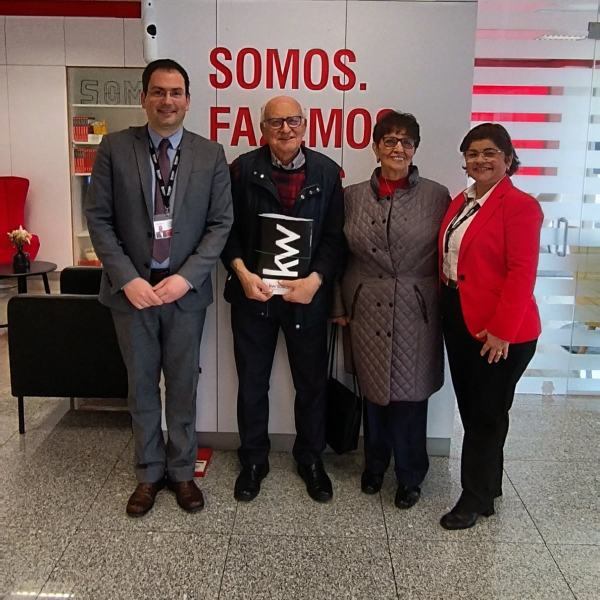 josepintokw's tweet image. Às vezes não é preciso dizer nada, basta aquele olhar que diz “obrigado”.
Quando o sentimento é genuíno, os olhos espelham o que temos cá dentro.

Obrigado Giuseppe e Giulia, “italiano vero”

Obrigado Cristina Lima!

#1kw #kwportugal #kwsomos #eusousomos #josepintokw