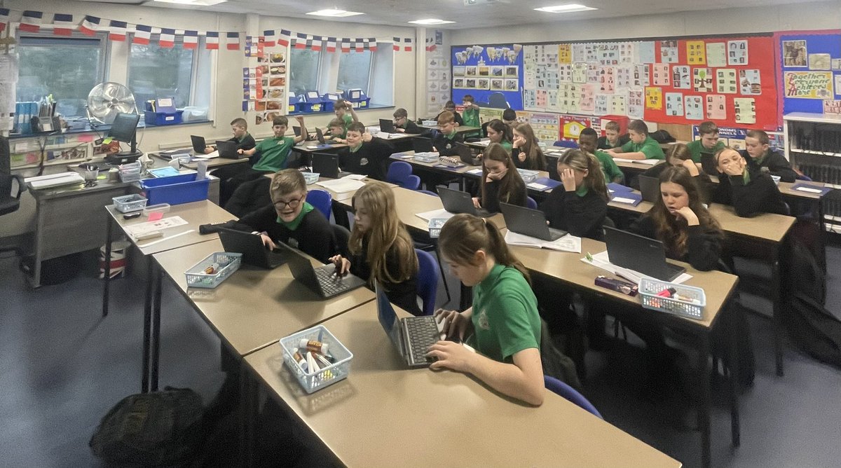 MacsFrenchDepartment tweet media