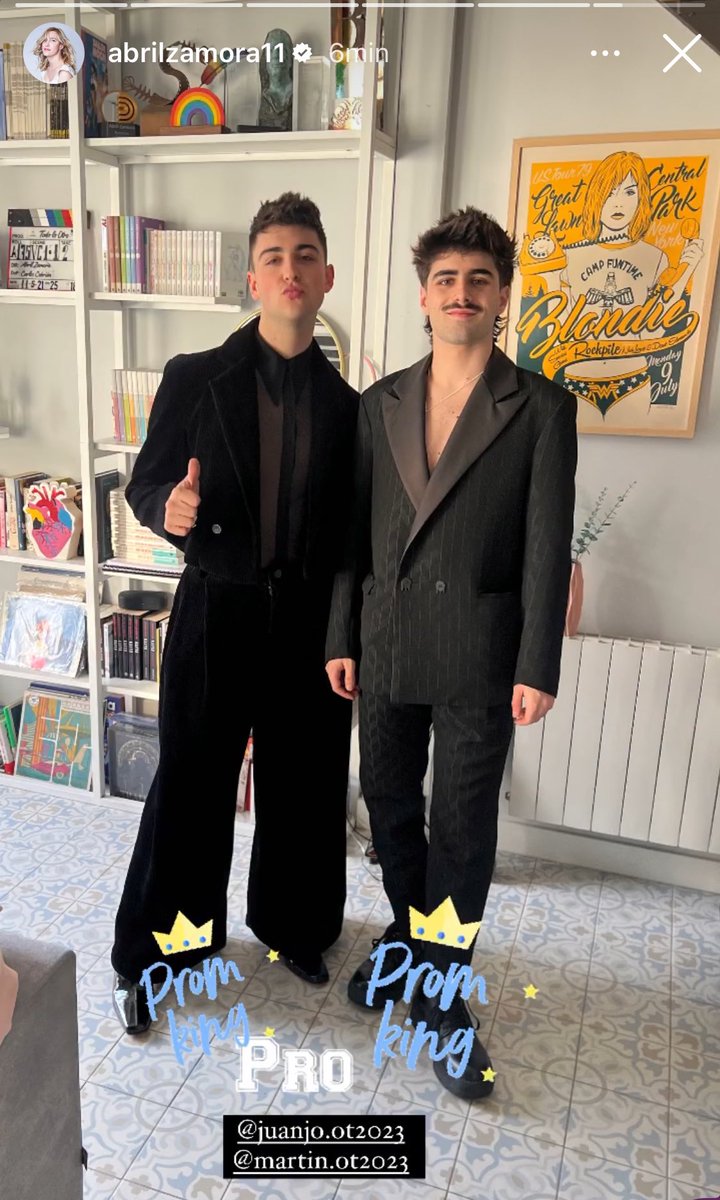 tauruus9's tweet photo. Abril compartiendo foto outfit de sus niños 🥹❤️‍🩹 https://t.co/HhWMj4Vnuy