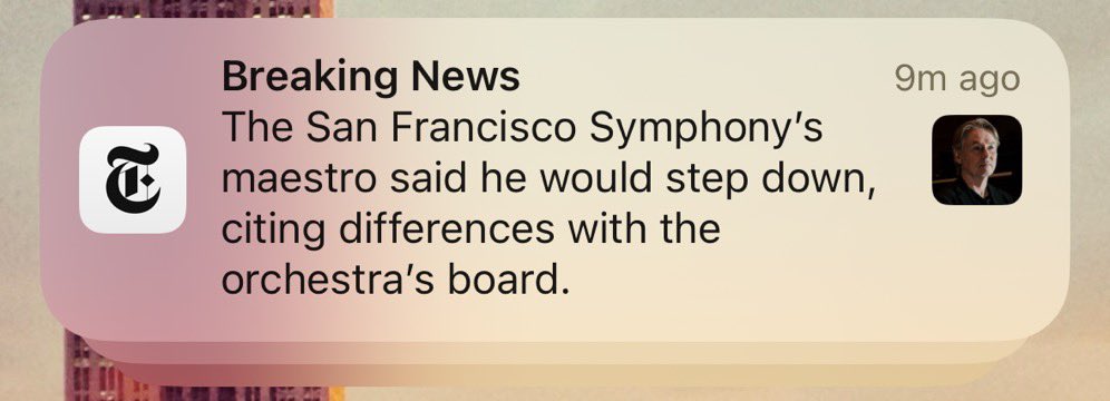 deadkat2's tweet photo. Is this really breaking news worthy @nytimes https://t.co/MoeAuoID40