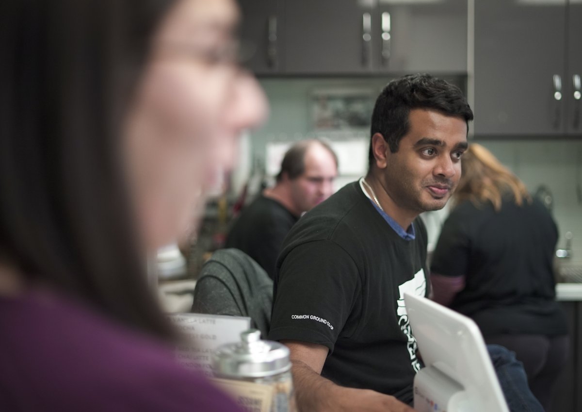 SurreyPlaceON's tweet photo. People with developmental disabilities deserve meaningful opportunities for employment and leadership roles in their community. We're proud to support adults with disabilities through our Lived Experience Advisors Program, the Coffee Shed & Self-Advisory Council 🤝 #DDAM24 https://t.co/wEaoCOmI8q