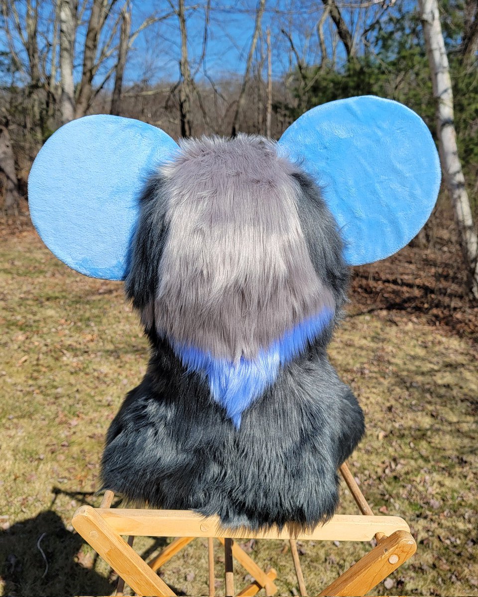 Annnnnddddd to nobody's surprise yet another eyeless premade xD

This guy was super fun tho I will definitely be making more rat suits!!

~~~~~~~
#fursuitmaker #fursuitmaking #fursuitforsale  #fursuits #furrycommission #furry #fullsuit #fursuit #premadefursuit #premadeforsale