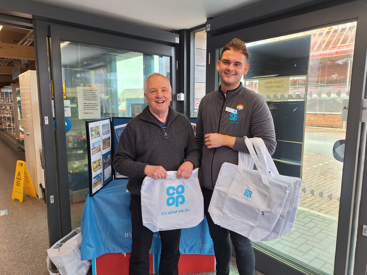 💙 Fantastic Join In LIVE event yesterday @coopuk Steeple Claydon. Great conversations around 30 years of responsible trading, really passionate customers and members. Thanks so much to @JewlzMulholland from @CoopNMC , @CarlyWhiles and @NyallLewis plus Store team & Molly's Cafe.