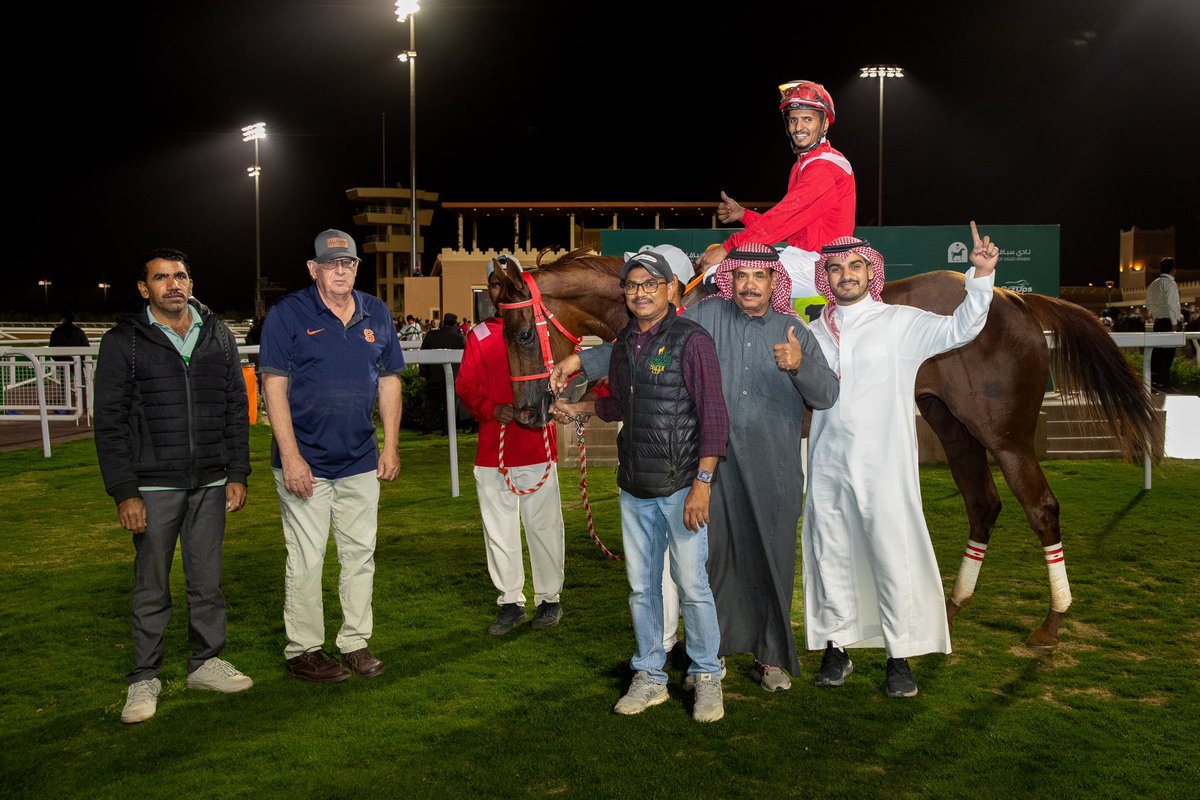 🥇 KHASHEFAH (Teletext) shines on her debut for @J_JerkensRacing and HRH Prince Faisal bin Khaled bin Abdulaziz in our opener. #RiyadhSeason | #SaudiRacing