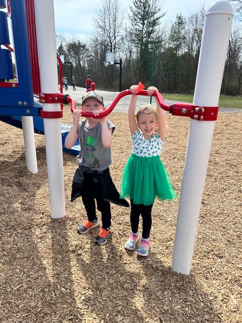 Raymond_Elem's tweet photo. Finally getting to break in the new playground equipment! #MEVSD #PTBM https://t.co/KfV0asNOkZ