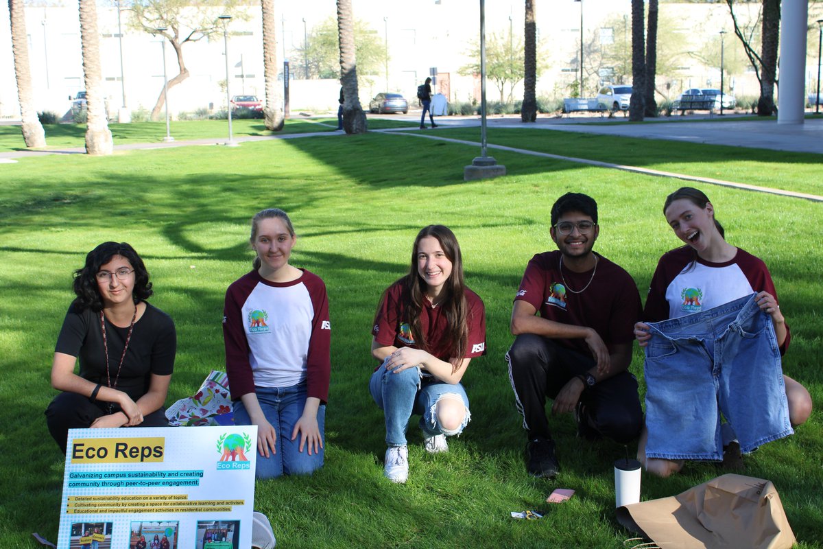 asu_usp's tweet photo. Eco Reps UpdateβΌ The Vista del Sol Reps kicked off their Spring Cleaning event series with a thrift swap!πππ Over 40 residents participated in exchanging clothing items and practicing sustainable consumption. #greeningmaroonandgold #asu #ecoreps #asuecoreps #thriftexchange https://t.co/nsl4MCQWZD