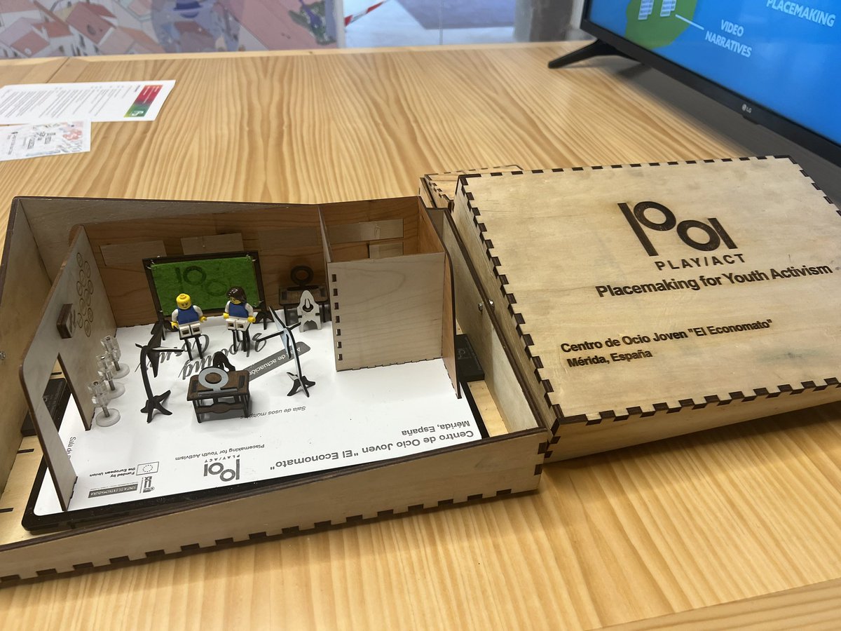 ✅PlayAct Project  teams at the final prototype presentation

#Placemaking 

<a href="/materahub/">materahub</a> <a href="/infouex/">UEx</a> <a href="/kekorg/">KÉK</a> <a href="/ArteriaLab/">Arteria Lab</a> <a href="/UEvora/">UniversidadeÉvora</a> <a href="/CulEmprendedora/">CulturaEmprendedora</a>