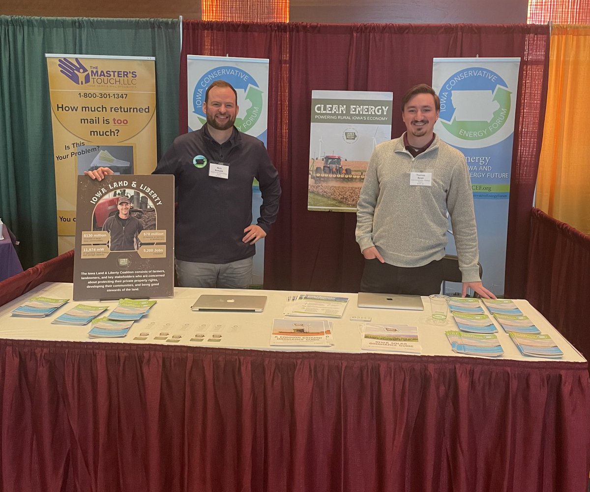 The Iowa Conservative Energy Forum and Iowa Land & Liberty Coalition teamed up to visit with county officials from across the state of Iowa today at the ISAC Spring Conference in Des Moines.