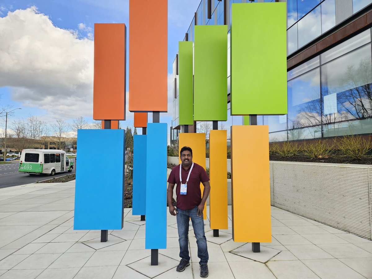 #mvpsummit #mvpbuzz Microsoft logo tiles