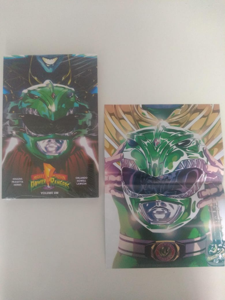 pax_aurora_'s tweet photo. Olha o que acabou de chegar aqui @IndieVisivelP @MegaPowerBrasil, eu pensei que não tinha conseguido a capa variante, foi uma surpresa ao abrir o pacote! Parece que temos uma coleção se formando aqui ⚡ #SquadDoPoder https://t.co/ZaT5cGwOv4