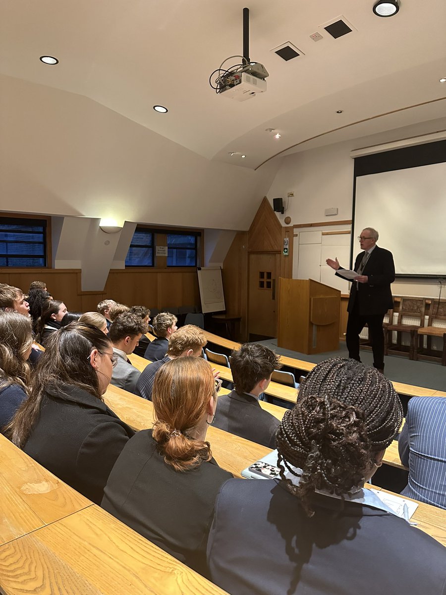 AmpColl_GovPol's tweet photo. Grateful to Sir Julian Brazier for speaking to us last night on Catholicism and Conservatism- helpful for stimulating thought, and for revision. https://t.co/mbLqGmfKhx