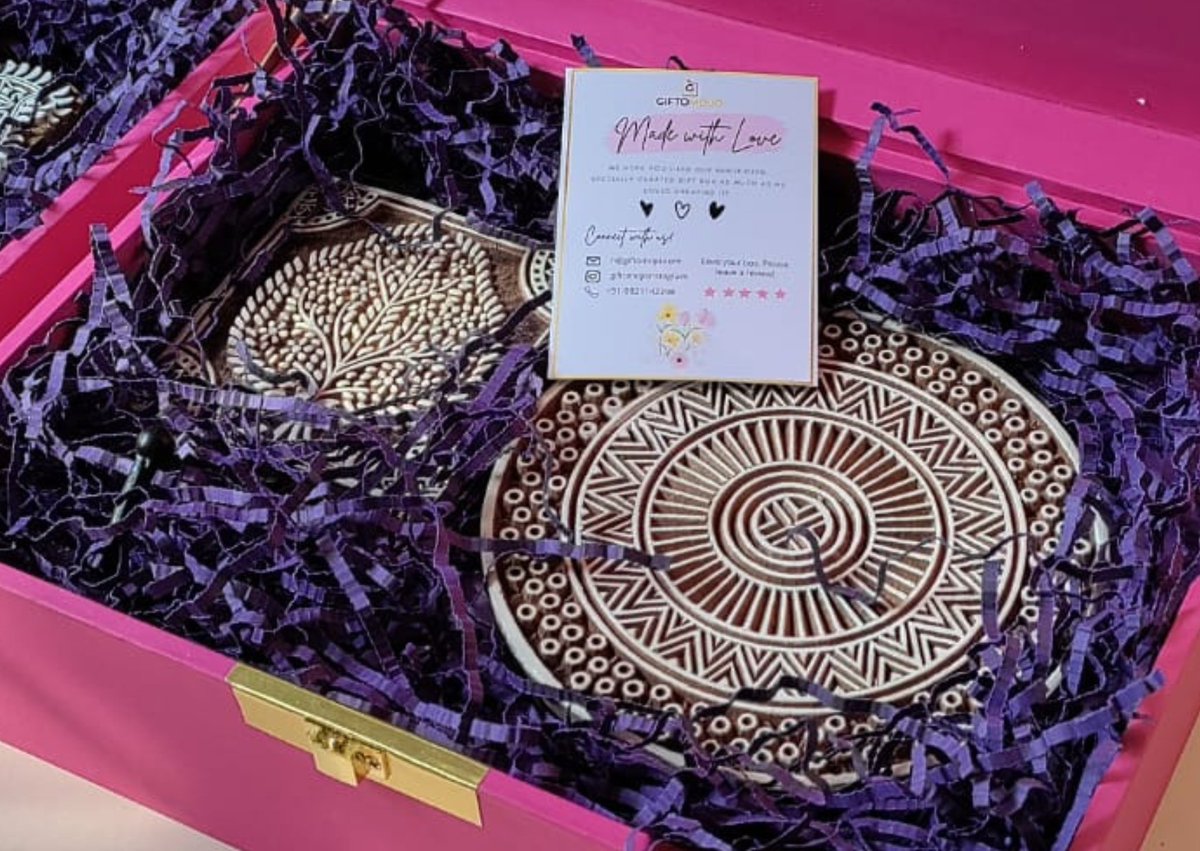 giftomojo's tweet photo. Eco-Friendly Return Gifts for Housewarming | https://t.co/Z0j2TvqBJx

Perfect housewarming gift hampers for your friend, family or colleague | https://t.co/S66GKzbTMk
#Giftomojo #ReturnGifts #PremiumGifts #GiftHampers #CorporateGift  #BirthdayGift   #Delhi #Gurugram #NCR #India https://t.co/bskE0rDjnV