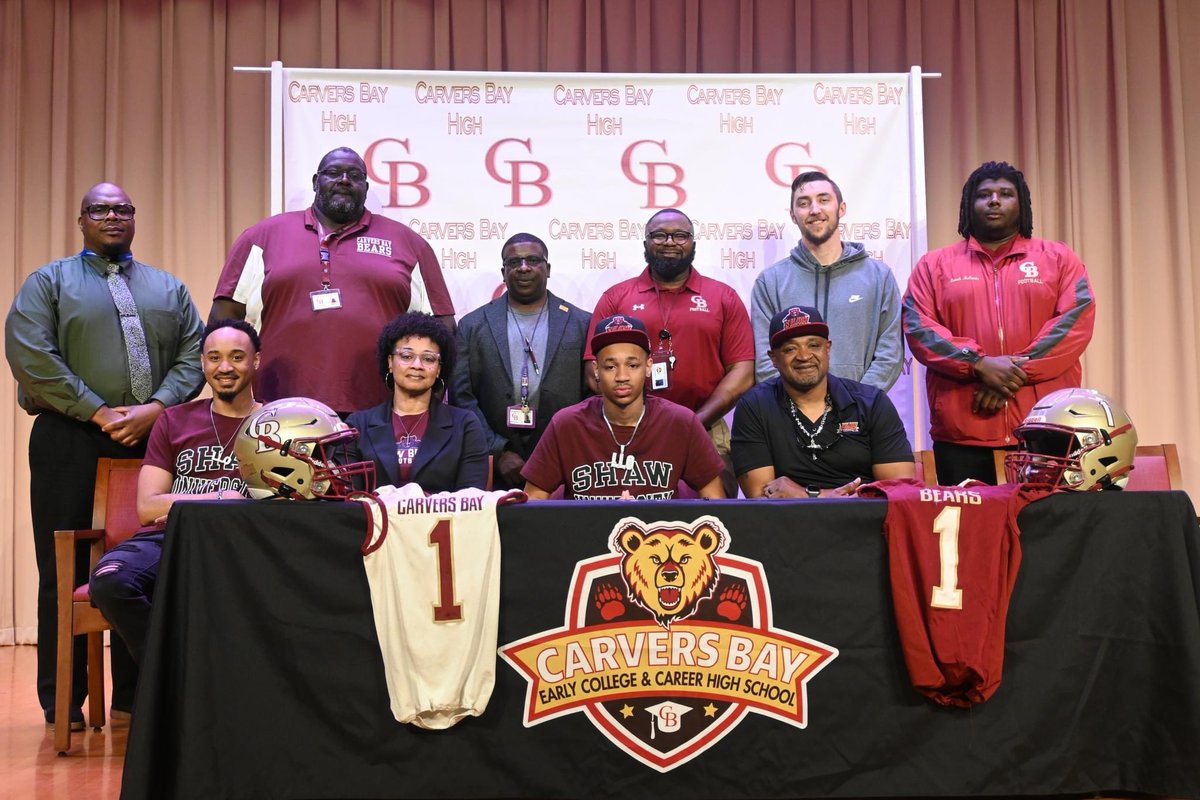 CarversBayCoach's tweet image. Congratulations @AjJenki56098136  on signing to play football at  @ShawBears!!  Thank you @CoachAJ_Jones for giving him a chance.  We expect bigs things out of him!!  ##bearnnation #Bearwithus #ShawU