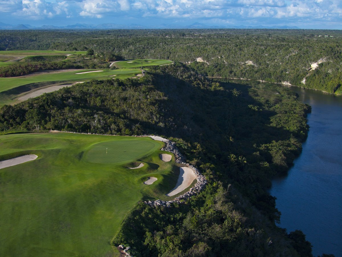 StevePike9's tweet photo. Match Play Mania @casadecampo
https://t.co/eYZeZ71PFJ
@DoerflerJared @LinksNation @BuffaloAgency @GolfTraveland #teethofthedog @ShipSticks @fiveirongolf #petedye #casadecampo #DominicanRepublic #golf #golftravel #dyefore #spikeongolfandtravel https://t.co/Pfo5mCUkWR