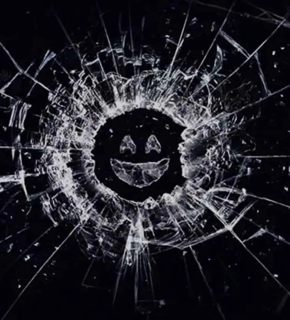 SeriesTWBZ's tweet photo. Um episódio sequência de 'USS Calister' está incluído entre os 6 episódios da 7° temporada de 'Black Mirror'! https://t.co/BzrnZgwDRe