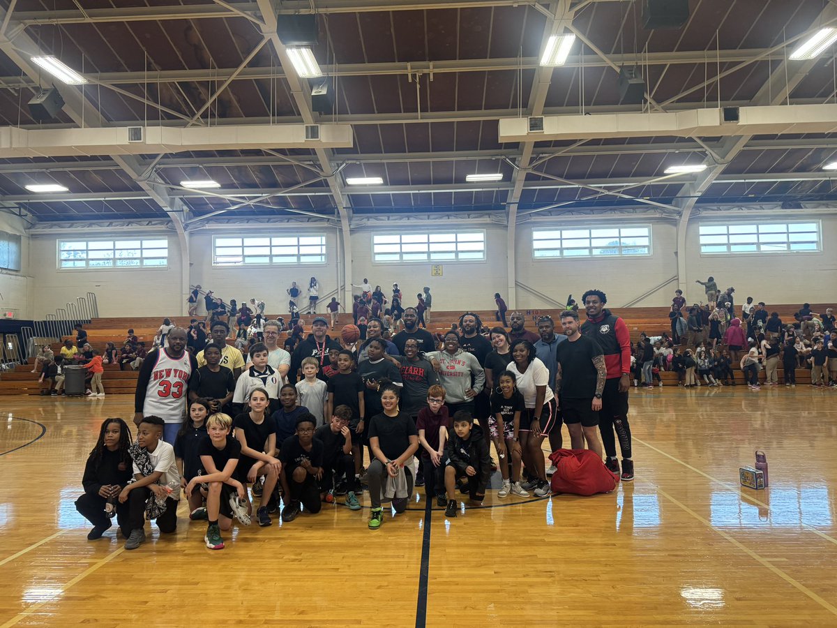 DrTayjay2015's tweet photo. We had a blast at our 5th-grade students vs. staff and parents basketball game! It was so much fun showing the kids that we still got it on the court! 🧡🏀 #checkthescore https://t.co/f0ftiwKXkH