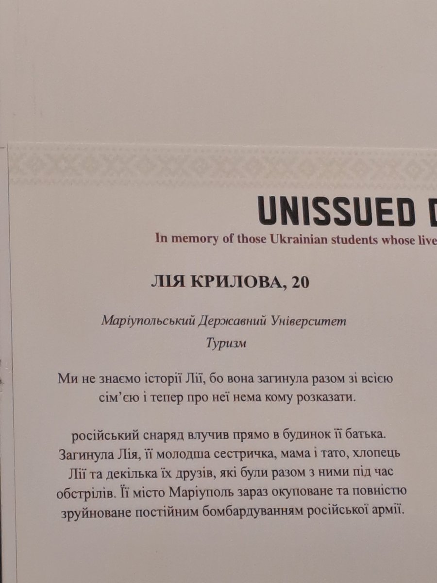 zhooroochkaa's tweet photo. Дипломи, які більше ніколи не вручать💔💔💔 https://t.co/iD0SvsQrca