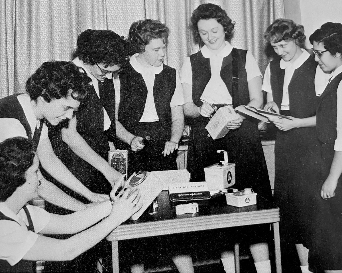 stjoanantida's tweet photo. These ladies from the 1960 Jeunesse were prepared for anything, learning about Civil Defense! #ThrowbackThursday https://t.co/ufZ6Jt5tdW
