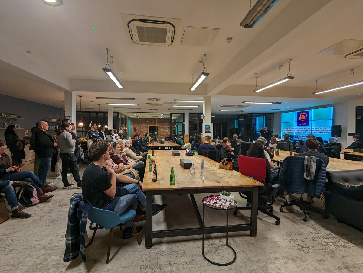 A big crowd at the <a href="/ProductTankCDF/">ProductTank Cardiff</a> and <a href="/ai_wales/">AI Wales</a> joint meetup.