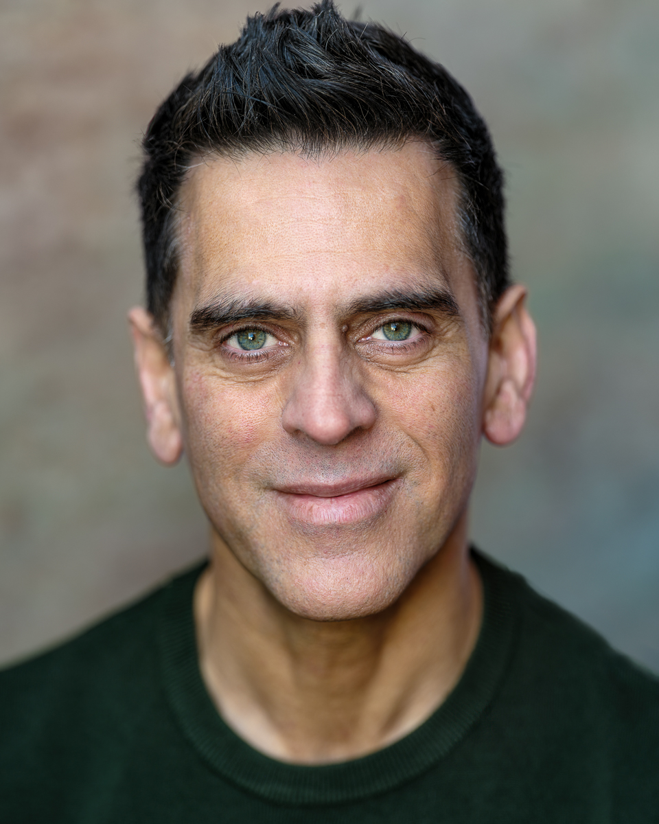 New actor headshots <a href="/mushi_noor/">Mushi Noor</a> represented by <a href="/AKAgentsLondon/">AK Agents</a> find out more about hour actor headshots service here neilsonreeves.co.uk/home/photograp…